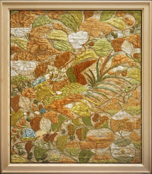 Embroidered fabric<br>
Phoenix